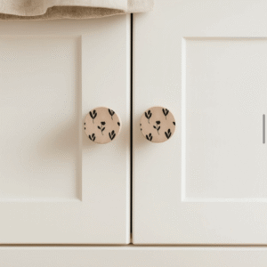 2 boutons d'armoire avec motif fleuri